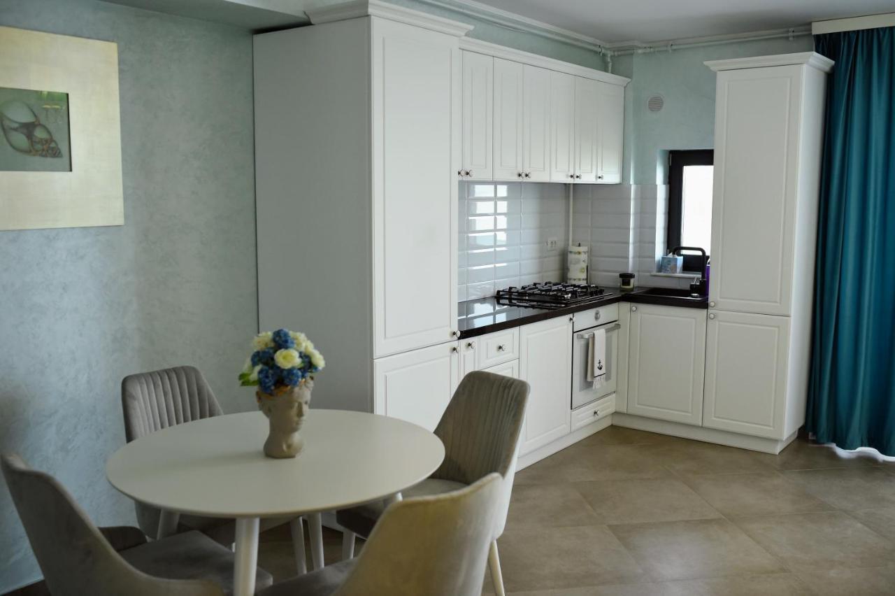 Apartament Myosotis Mamaia Studio By The Lake Zewnętrze zdjęcie